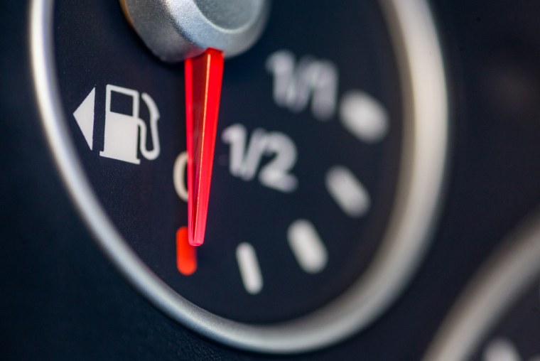 Пустой бак бензина