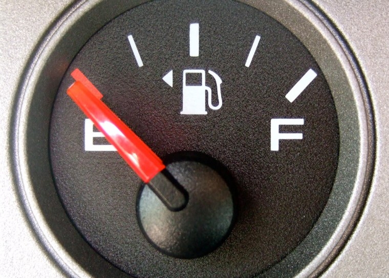 Низкий уровень топлива