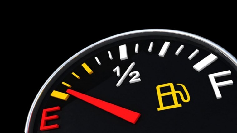 Индикатор топлива в машине