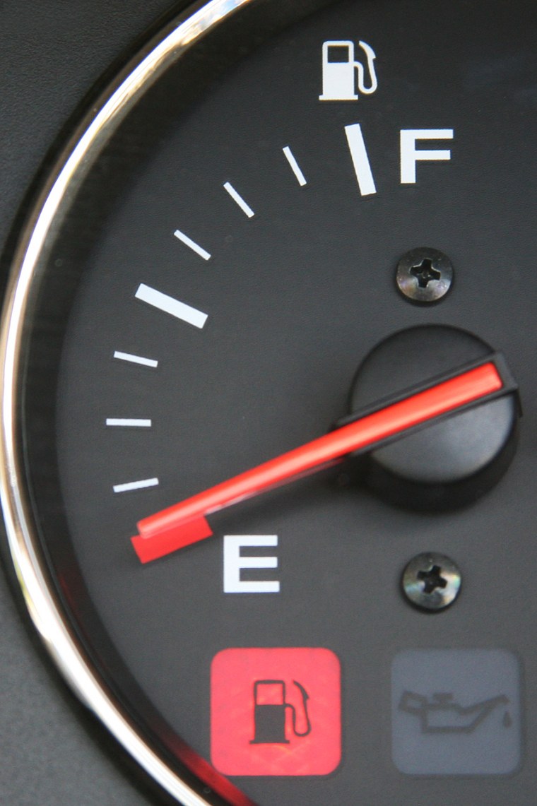 Шкала уровня топлива
