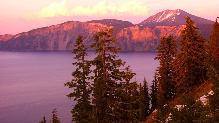 Озеро Морейн в Канаде