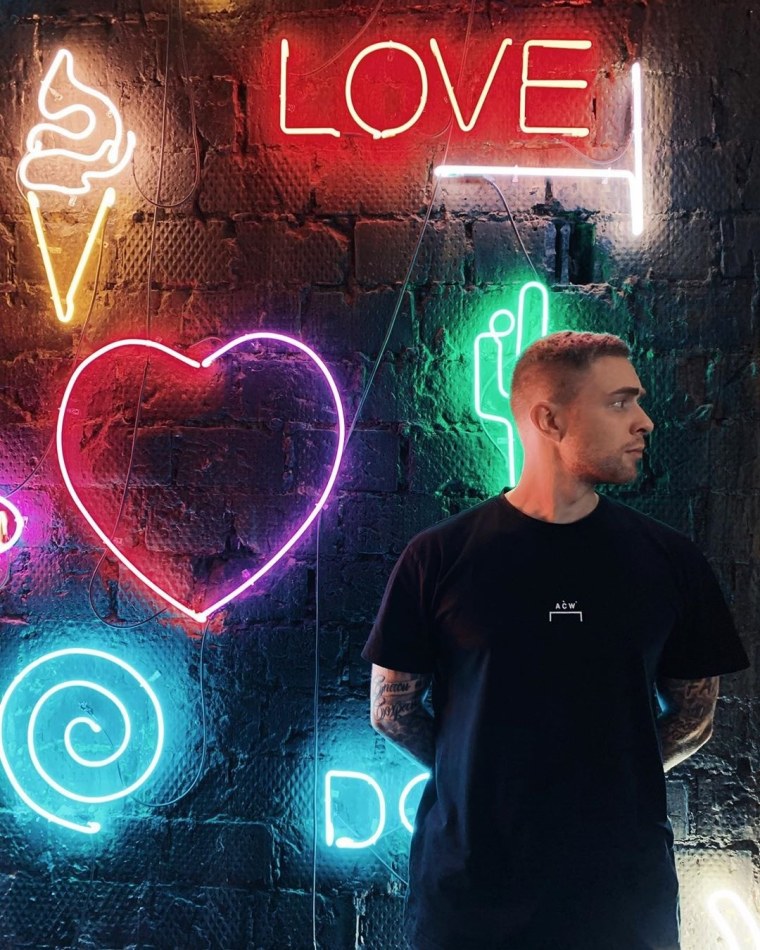 Егор Крид неон