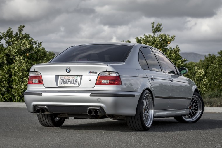 BMW e39 м5