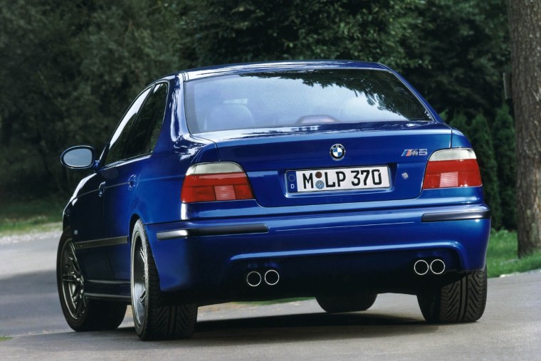BMW m5 e39 2000