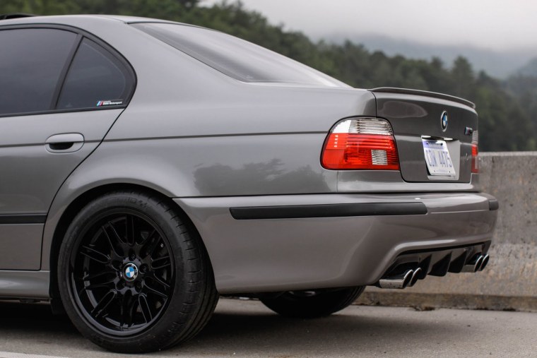 BMW e39 r18