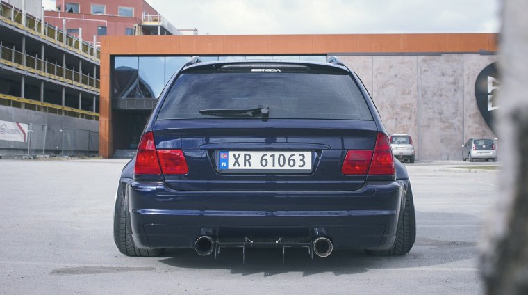 Выхлоп БМВ е46