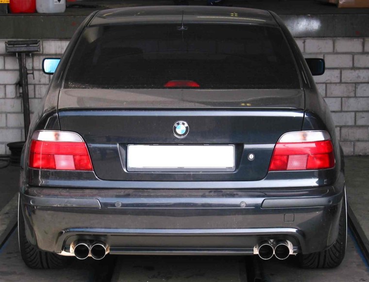 Глушитель сзади BMW e39