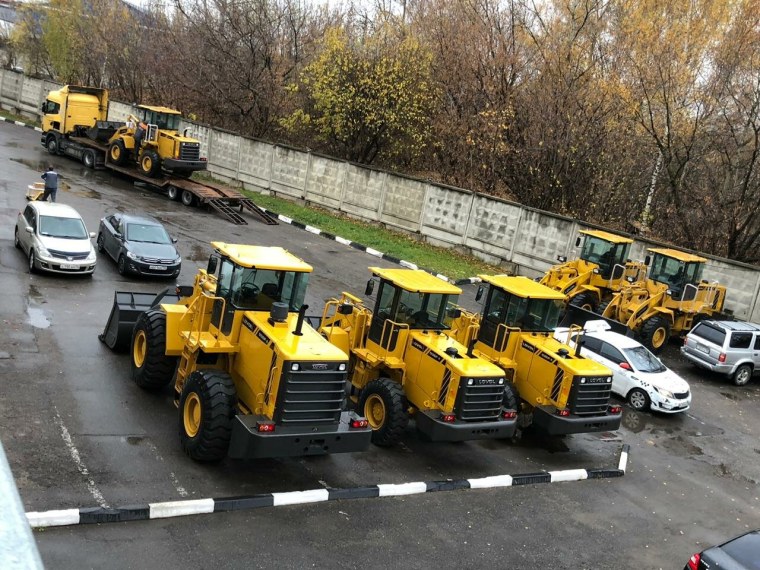 Строительная техника Катерпиллер