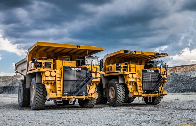 Бульдозер экскаватор JCB