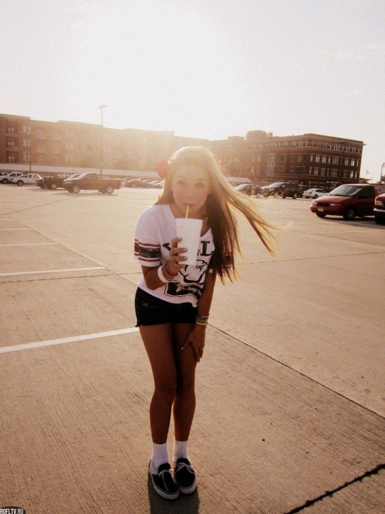 Блондинка 13 лет без лица