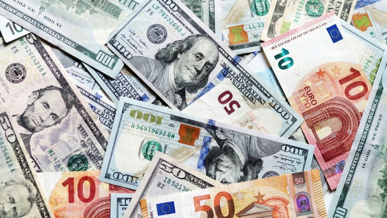 Обои на рабочий стол деньги