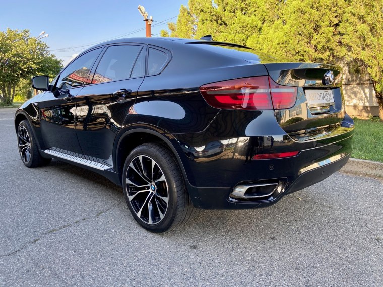 БМВ х6 джип чёрный