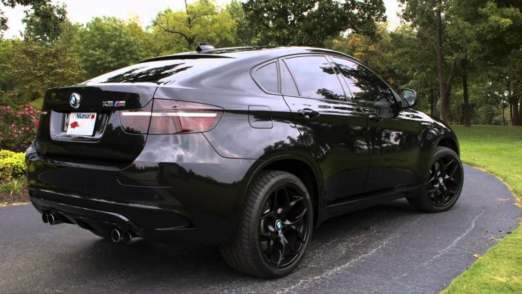 Черный BMW x6 2014