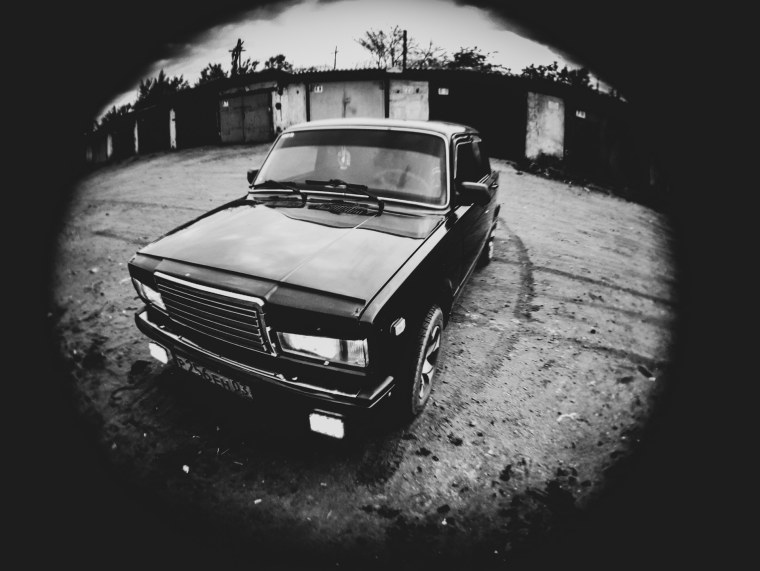 ВАЗ 2107 чёрный бандит