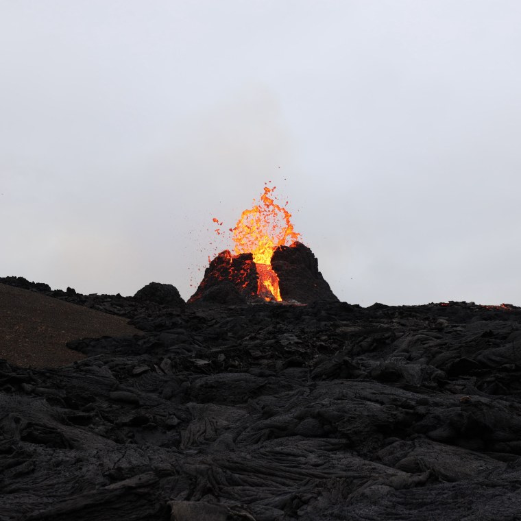 Извержение вулкана обои