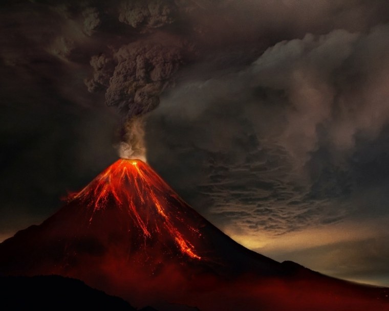 Извержение вулкана Тоби