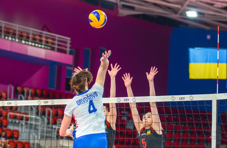 Спорт черно белые