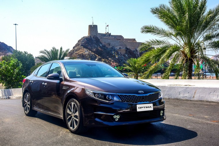 Киа Оптима 2016г темно синяя