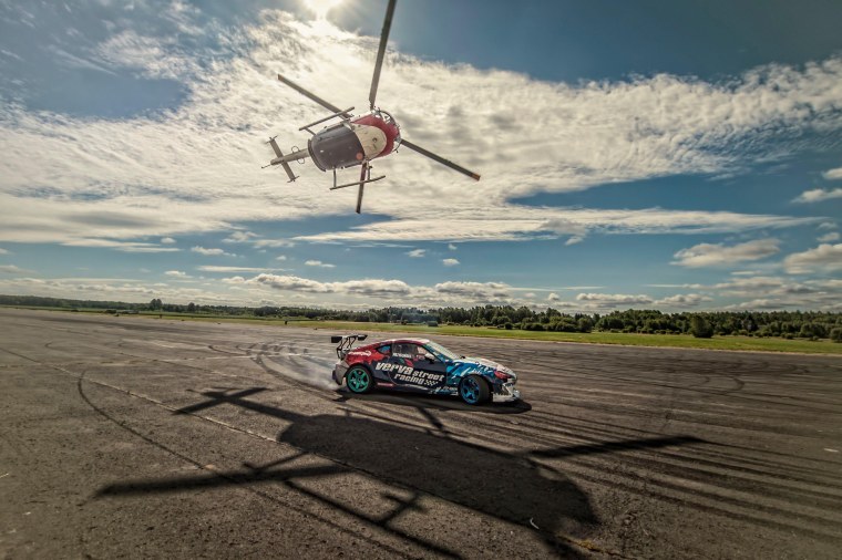 Дрифт машины и вертолеты