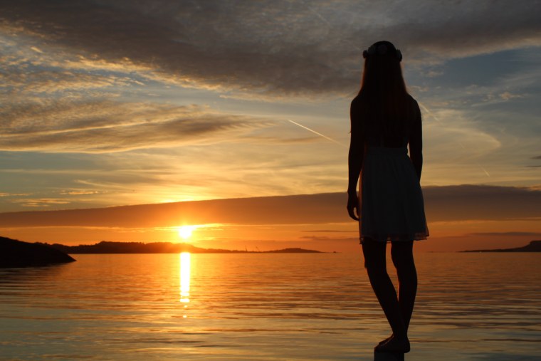 Девушка на закате