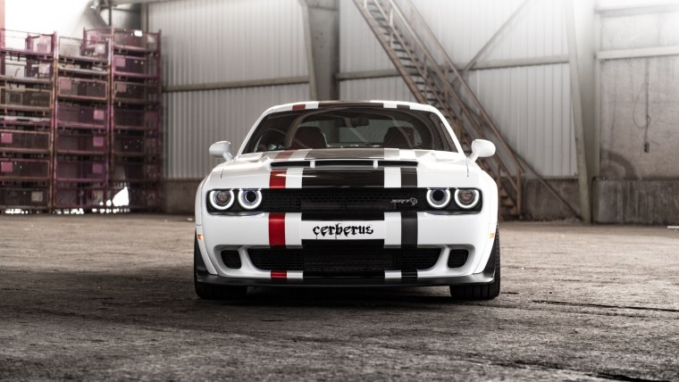 Dodge Challenger srt 4к
