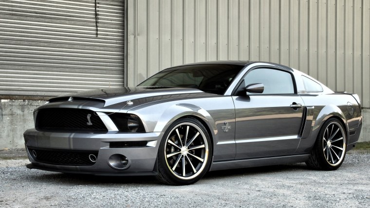 Ford Mustang Shelby gt 500 серый