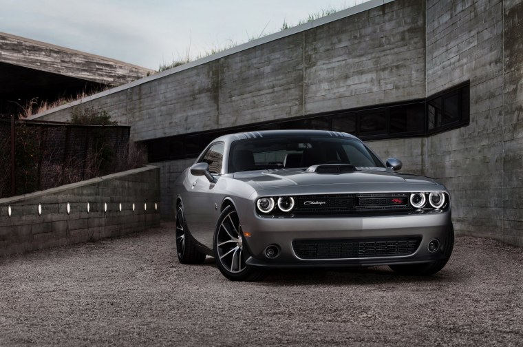 Dodge Challenger 2015