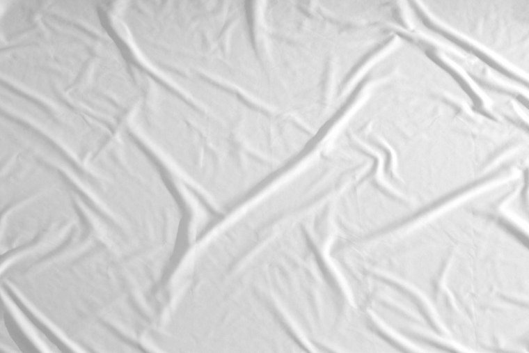 Мятая белая ткань