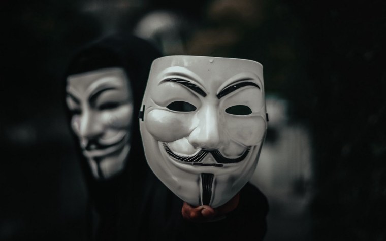 Маска Анонимуса