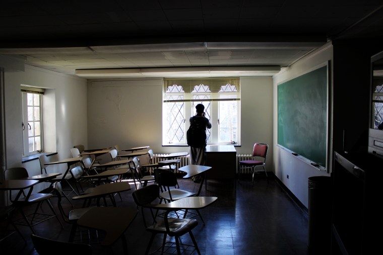 Темный класс в школе