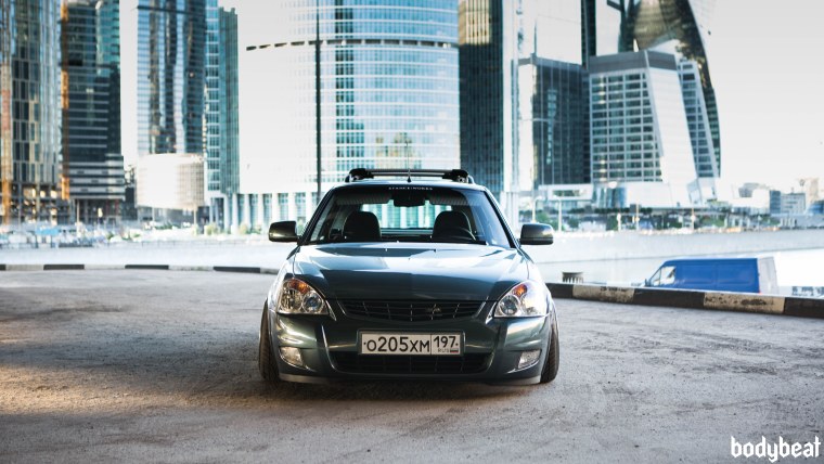 Lada Priora 4k вертикальные