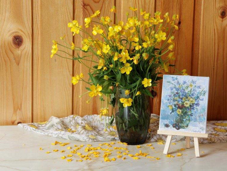 Лютики полевые букет