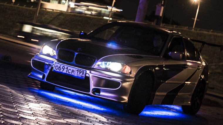 БМВ е46 ночью