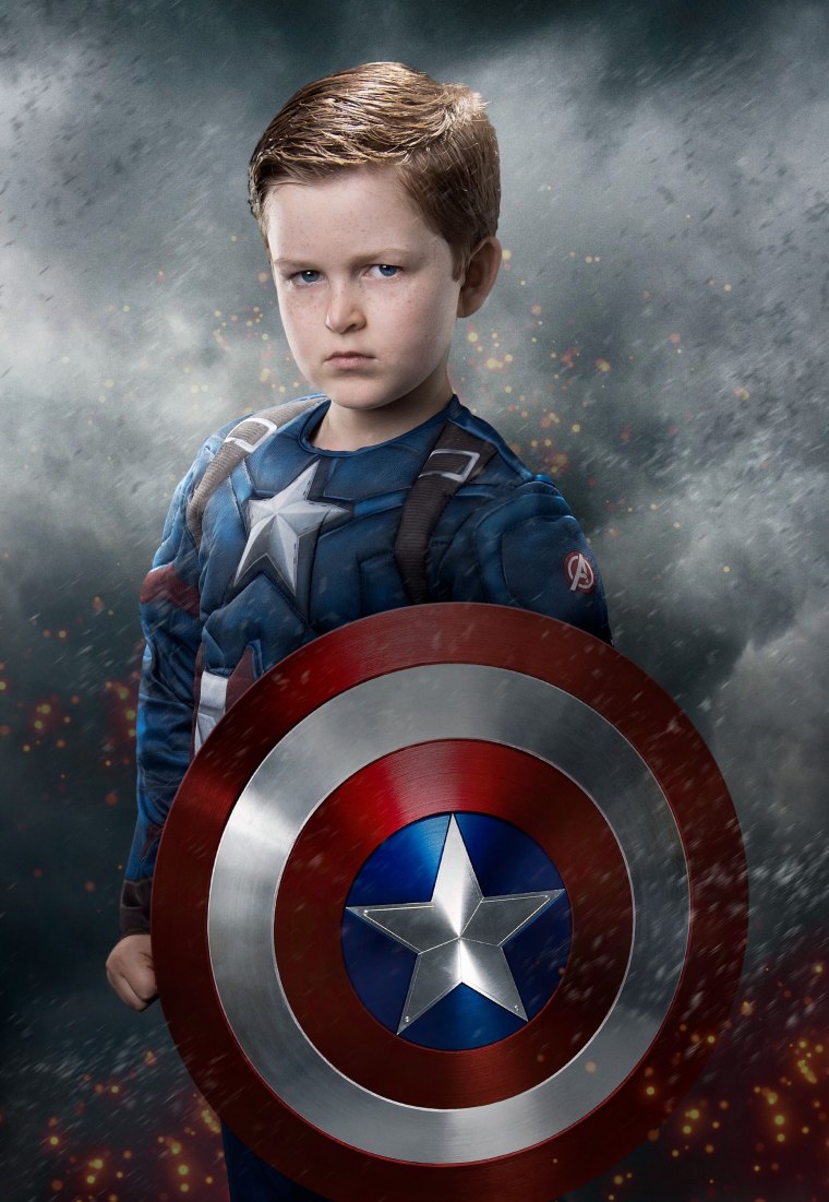 Детская фотосессия в стиле Марвел