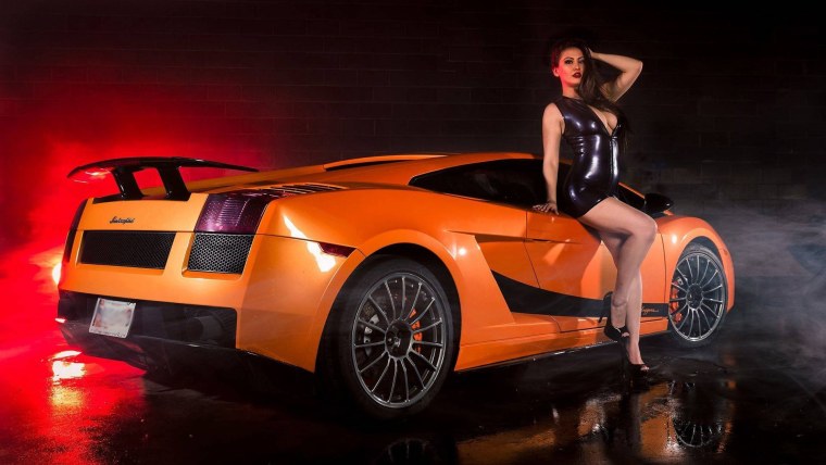 Девушки и Тачки