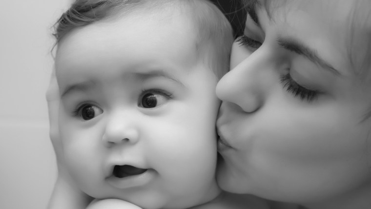 Поцелуй матери