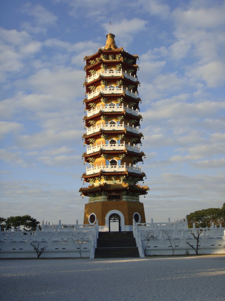 Китайская башня пагода