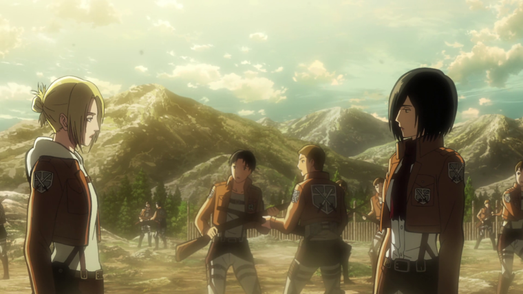 Энни Леонхарт vs Микаса