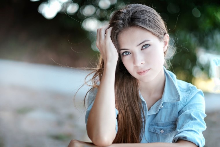 Милые девушки с косичками