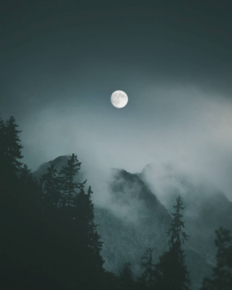 Луна Эстетика