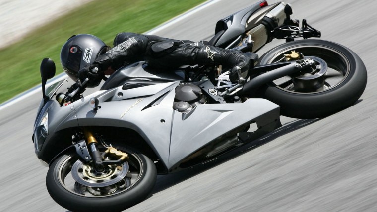 Мотоцикл Дайтона чёрный