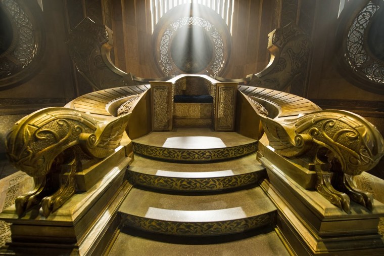 Среднеазиатский трон