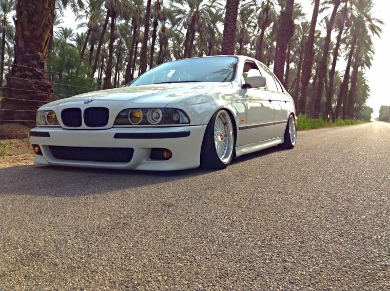 BMW e39 stance