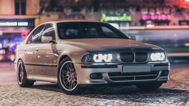 БМВ е39 540i