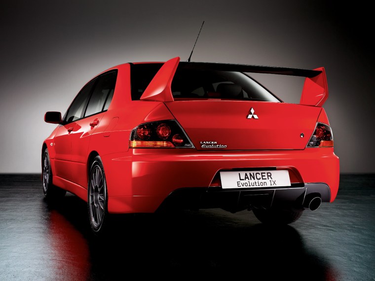 Mitsubishi EVO 9