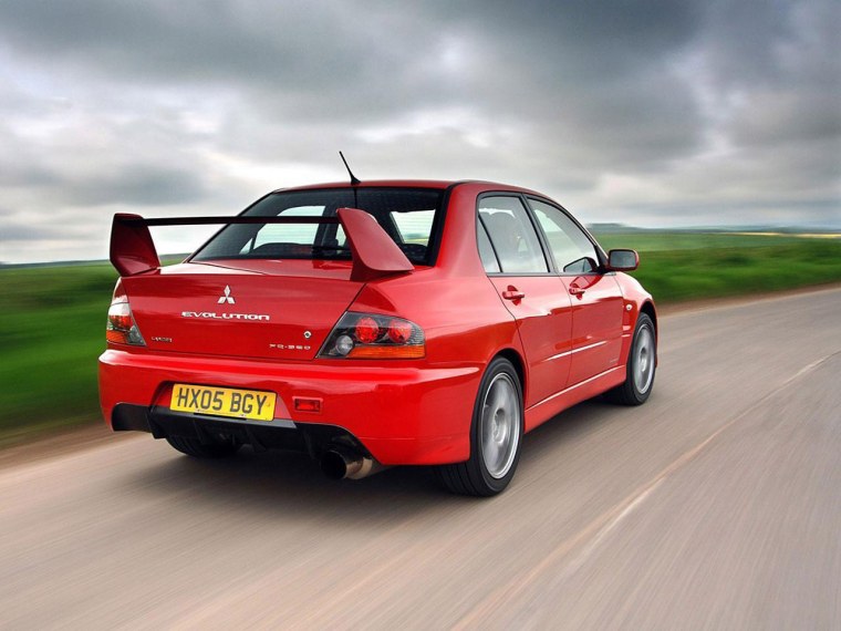 Митсубиси Лансер 9