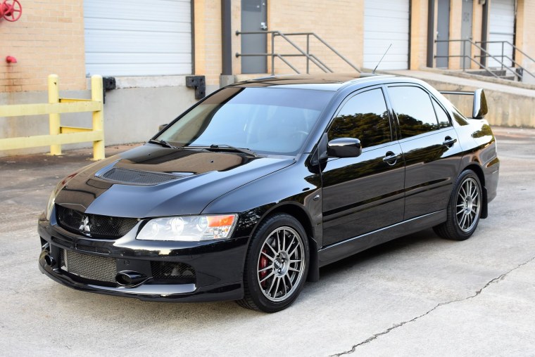Mitsubishi Lancer 2006 EVO Style