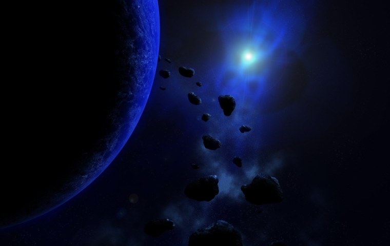 Темно синий космос