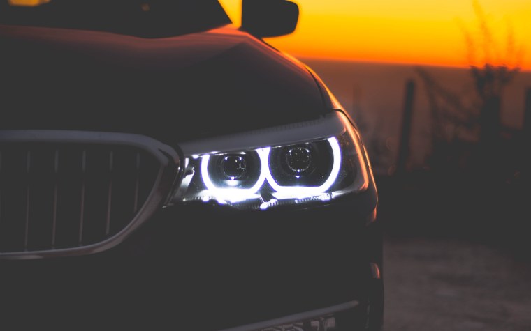 Бумер 4 на телефон блеск фар