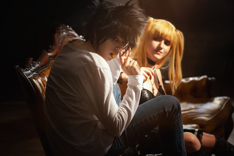 Миса Аманэ и Лайт поцелуй